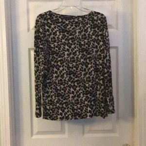 Woman’s long sleeve tunic